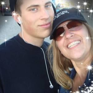 Meet your Posher, Janet